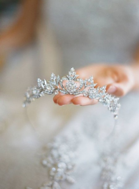 tiara-cristais-ivana-beaumond-atelier-rj-debutante