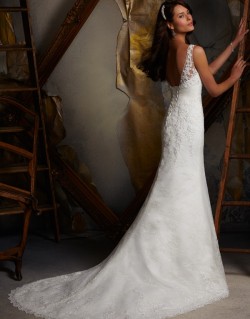 48... Vestido de Noiva by Ivana Beaumond Moda Noiva Mori Lee 5109