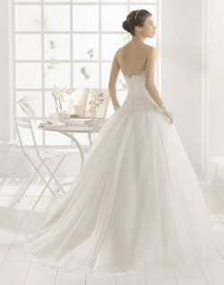 Coleção Vestido de Noiva Aire Barcelona by Ivana Beaumond Moda Noiva 9C1A9_MIMBRE_A_0016