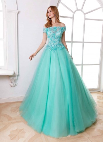 Ivana_Beaumond_Paris_Debutante_Primeiro_Amor_20