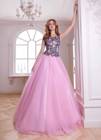 Ivana_Beaumond_Paris_Debutante_Primeiro_Amor_41