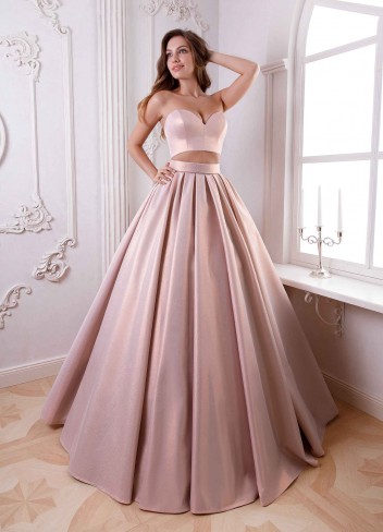 Ivana_Beaumond_Paris_Debutante_Primeiro_Amor_74