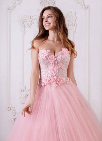 Ivana_Beaumond_Paris_Debutante_Primeiro_Amor_77