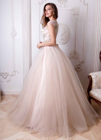 Ivana_Beaumond_Paris_Debutante_Primeiro_Amor_86