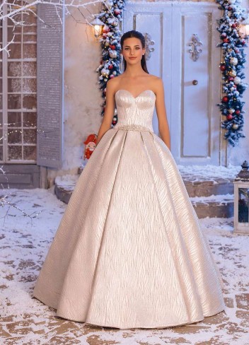 Ivana Beaumond Debutantes Mod. Oboé