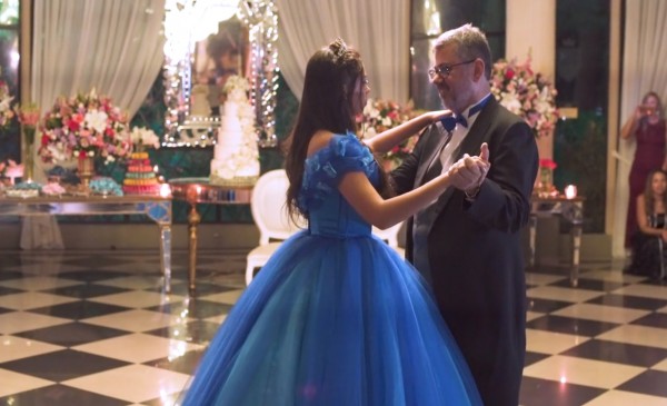 vestido cinderela para debutante