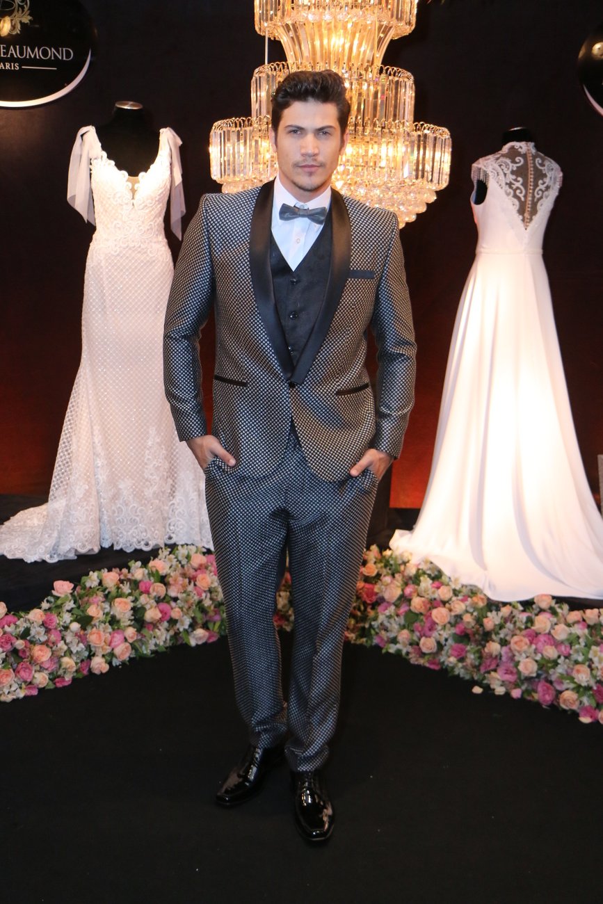 Desfile-Noivas-Inesqueciveis-Ivana-Beaumond-Paris-modelos-icweek-2018 (71)