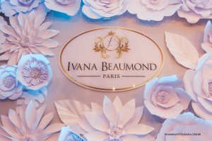 AdrianaBombom-DaniVieira-SheslaineHayalla-desfilam-de-IvanaBeaumond-no-inesquecivel-casamento-icweek-2017 (13)