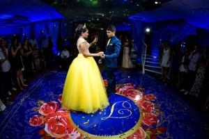 Tallita-Vestido-de-debutante-festa-de-15anos-aniversariante-vestidos-rj-BlogIvanaBeaumond (2)