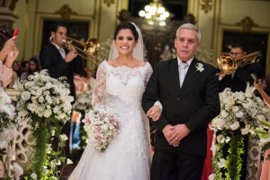Vestido-de-Noiva-casamento-Mari-e-Bruno-Blog-IvanaBeaumond3