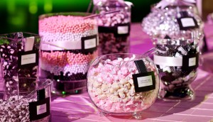 bolo-e-doces-festa-de-15-anos_Vestid-de-Debutante_blog-IvanaBeaumond (19)