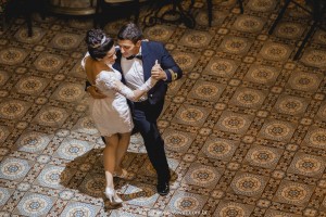 casamento-confeitaria-colombo-vestido-de-noiva-curto-ivana-beaumond-pars (8)