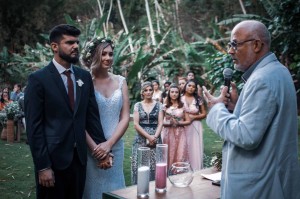 casamento-no-campo-glaucia-e-felipe-vestido-de-noiva-ivana-beaumond(40)