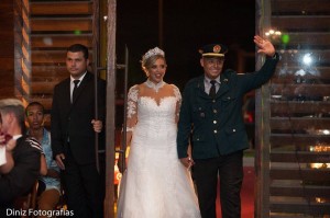 casamento-rj_vestido-de-Noiva-Aluguel-Sob_medida-Ivana-Beaumond (2)