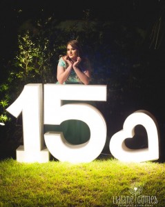 debutante-15-anos-manuella-quesada-vestido-ivana-beaumond (22)