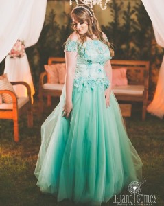 debutante-15-anos-manuella-quesada-vestido-ivana-beaumond (28)