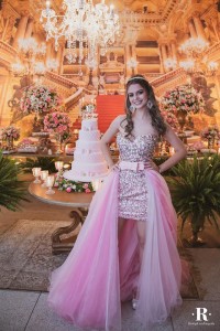 nahaiany-ribeiro-15-anos-vestido-ivana-beaumond (25)